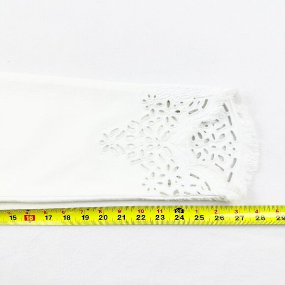 Chicos Womens Alabaster White Eyelet Hem Pull-On Ankle Jegging Size 1R US 8R NWT - Picture 9 of 11
